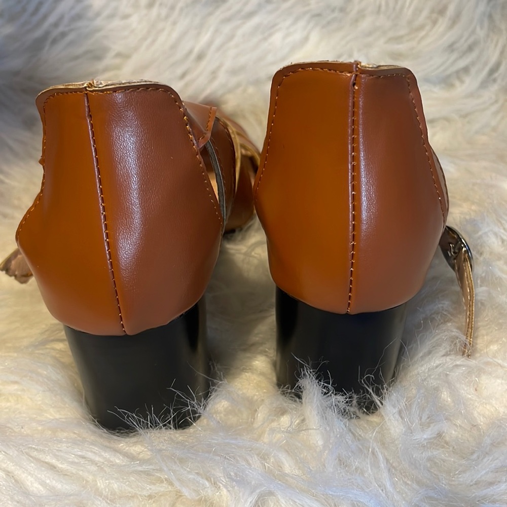 Sandals - Picture 3 of 7